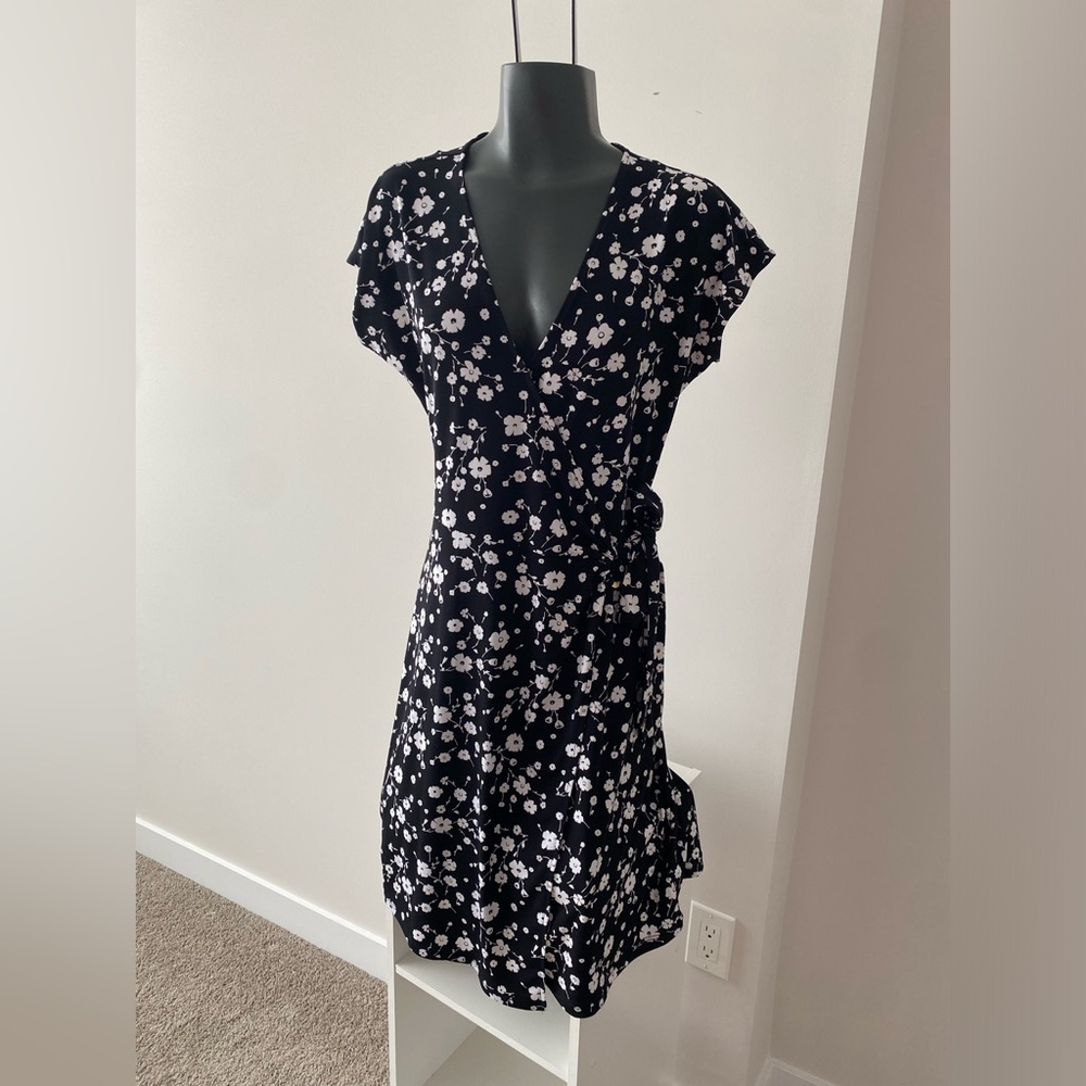 Michael Kors wrap dress/ size M